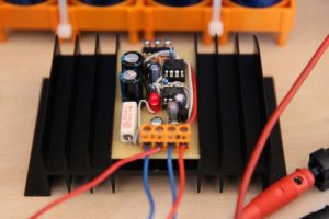Strombegrenzer für Netzwechselrichter EVT248 – Controllerschaltungen und  Eigenentwicklungen