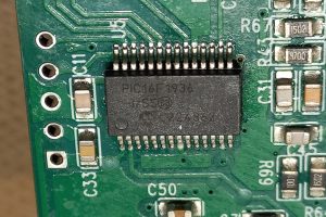 Grid Tie Micro Inverter GMI280 - PIC16F1936 Controller
